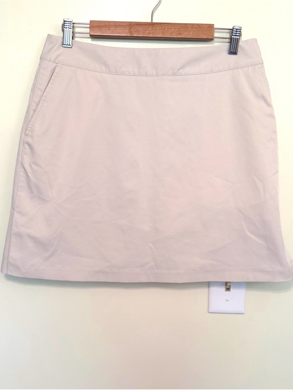 adidas climacool Mini Skort in Light Beige
